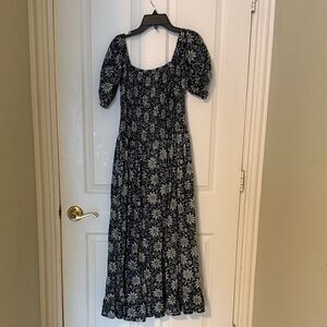 Floral Puff-Sleeve Maxi Dress in Black and White